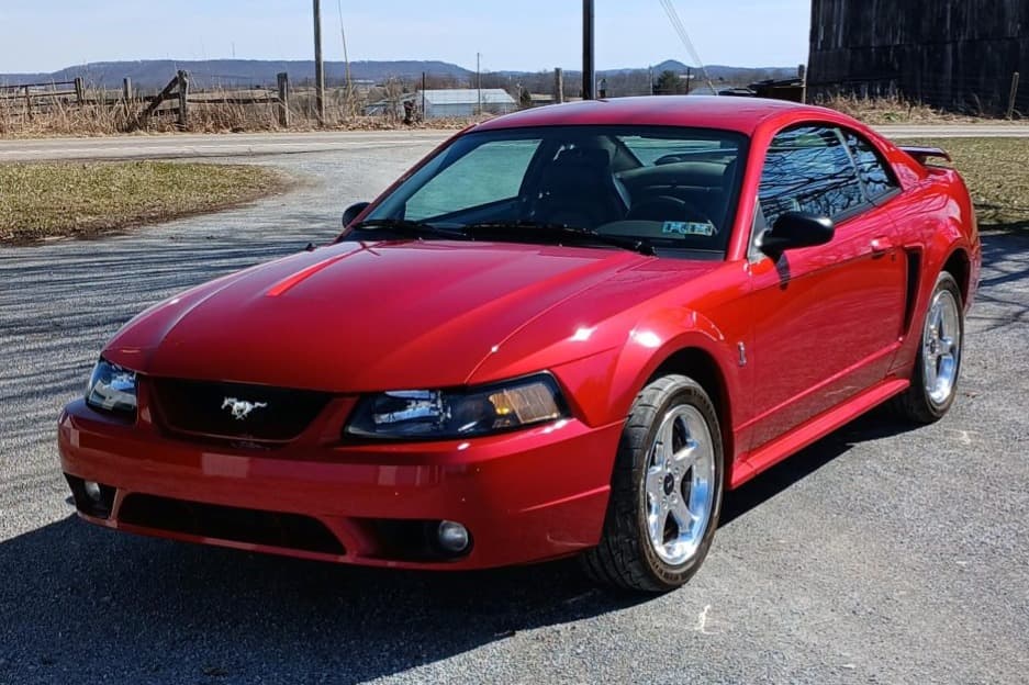 2001 Ford Mustang SN95 1994-2004 sold for $23,250