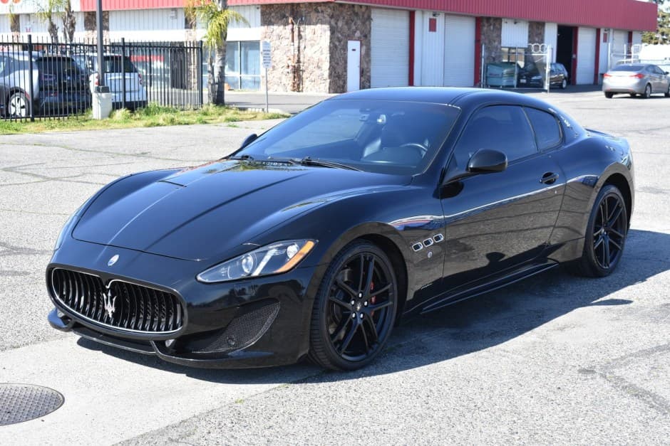 2015 Maserati GranTurismo sold for $30,250