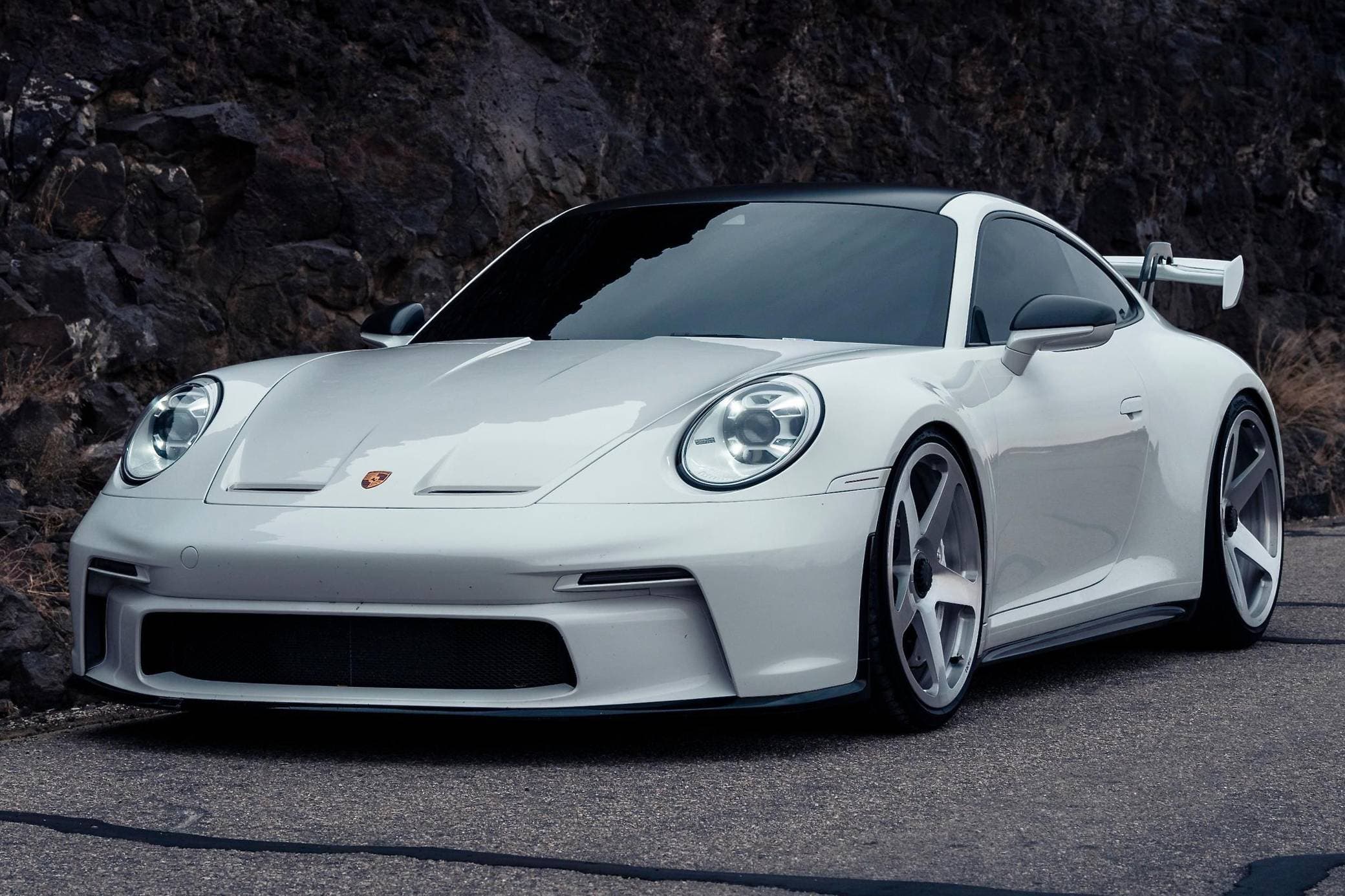 2022 Porsche 992 911 sold for $194,000