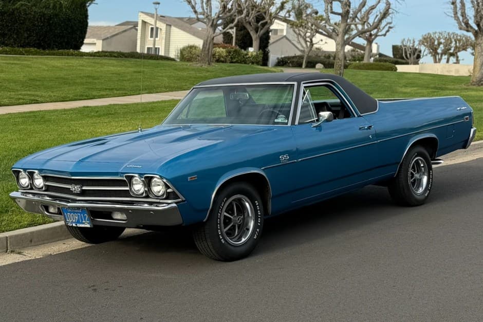 1969 Chevrolet El Camino sold for $25,250