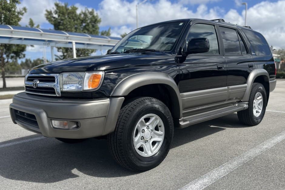 1999 Toyota 4Runner (N180) sold for $13,750