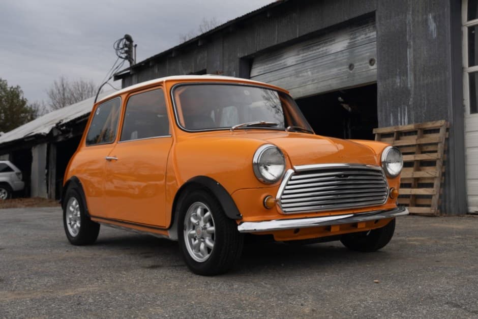 0 Mini Mk III-Mk V sold for $14,200