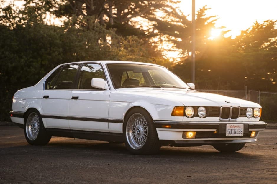 1988 BMW E32 7-Series sold for $12,000