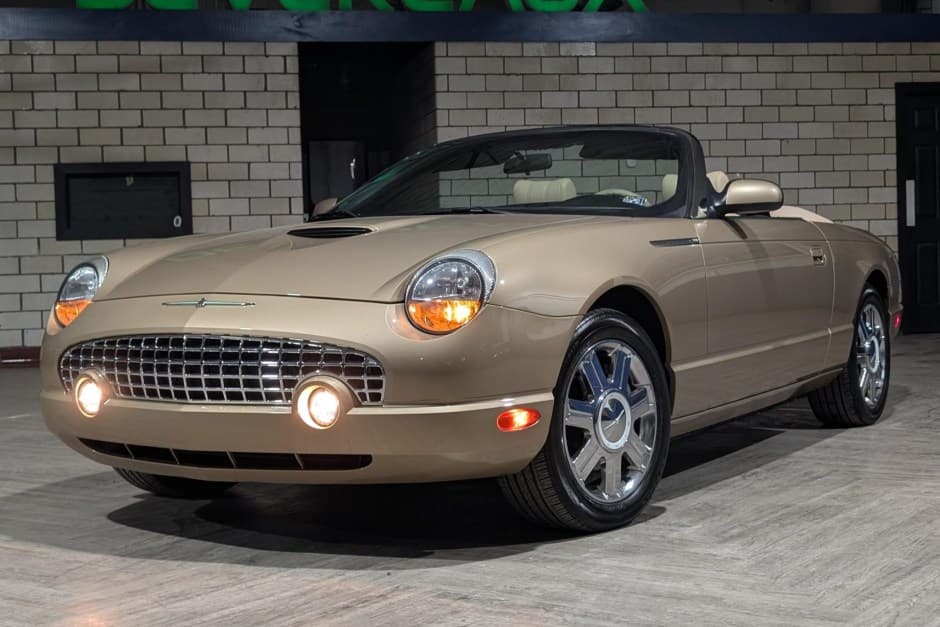 2005 Ford Thunderbird (2002-2005) sold for $20,000