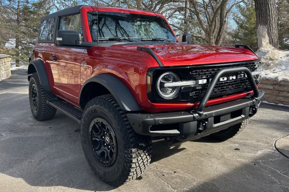 2022 Ford Bronco U725 sold for $42,000