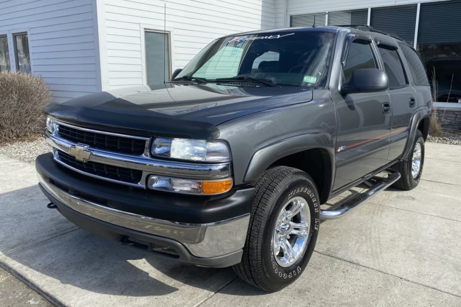 2002 Chevrolet Tahoe GMT800 sold for $19,250