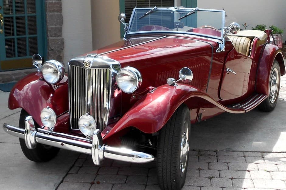 1952 MG TD sold for $13,500