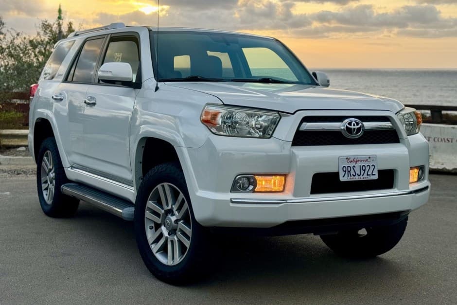 2010 Toyota 4Runner (N280) sold for $17,500