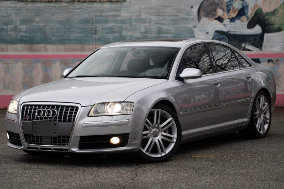 2007 Audi S8 sold for $16,000