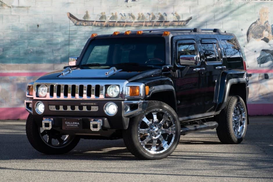 2006 Hummer H3 sold for $9,600