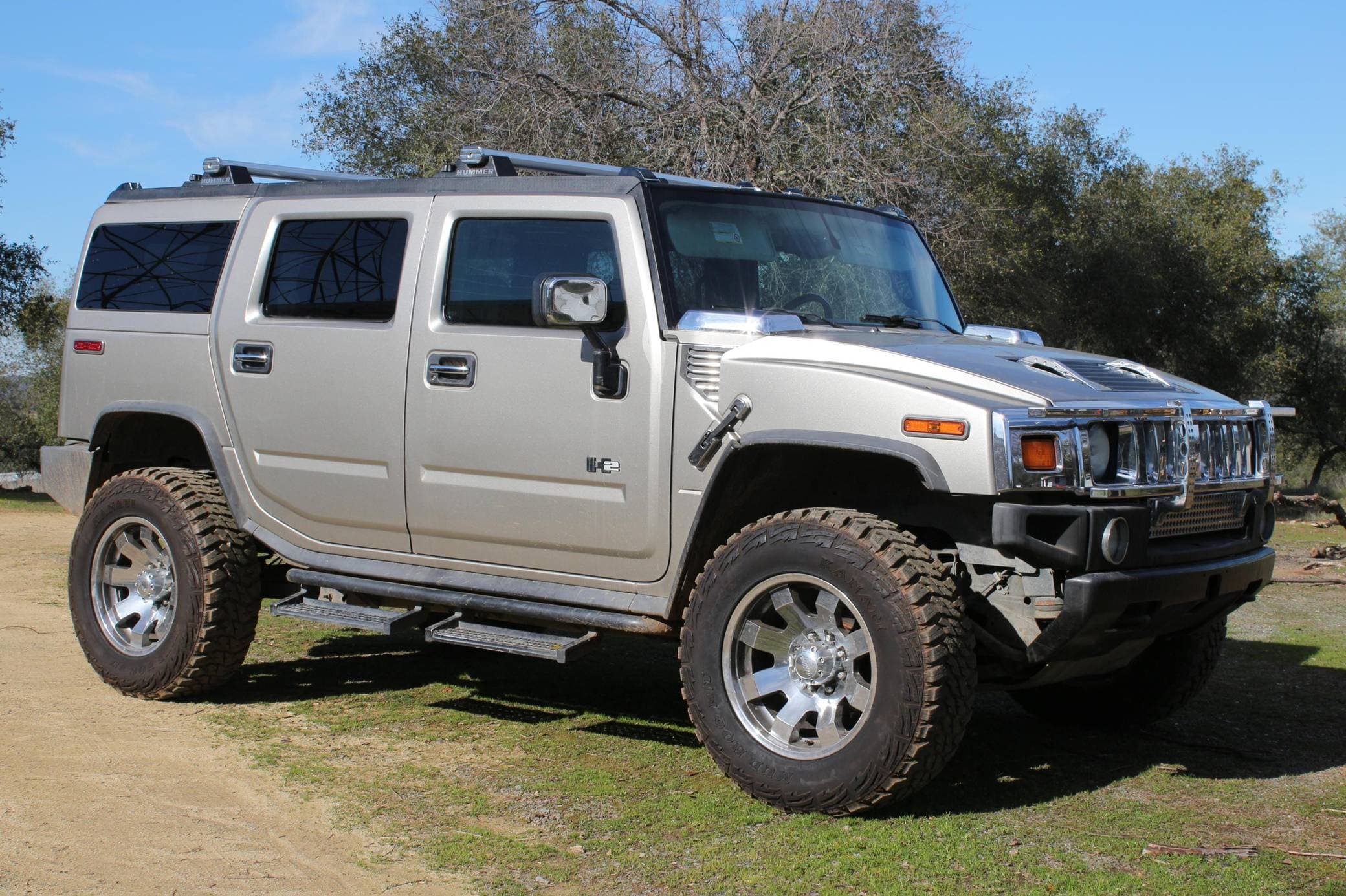 2003 Hummer H2 sold for $8,100