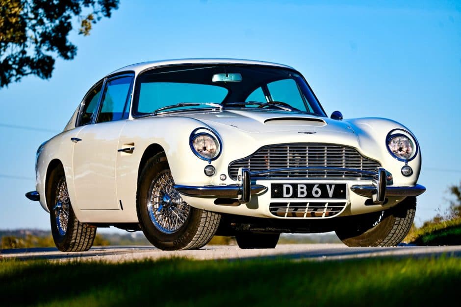 1966 Aston Martin DB6 sold for $280,000