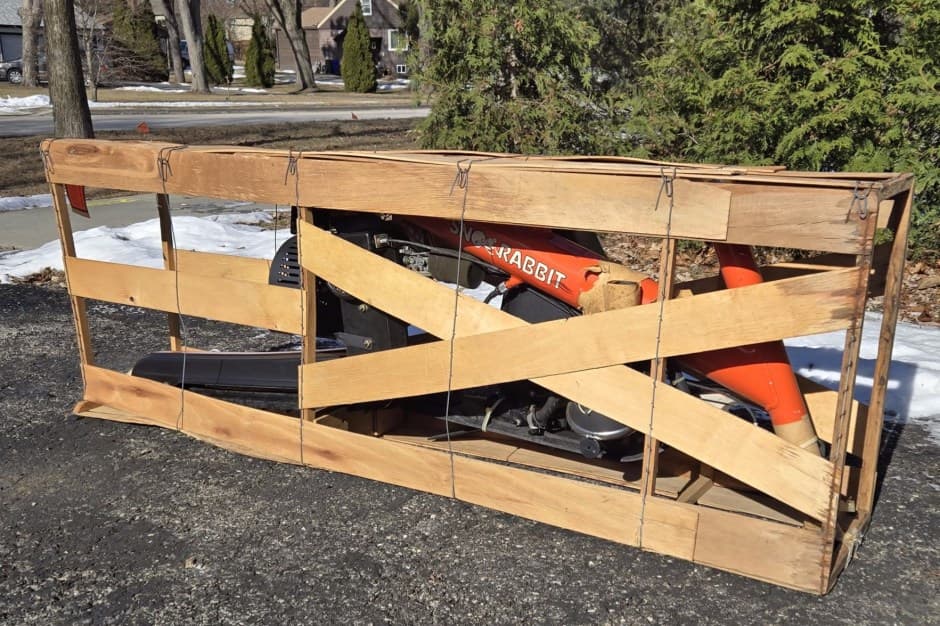 1980 Chrysler Sno-Runner sold for $3,100