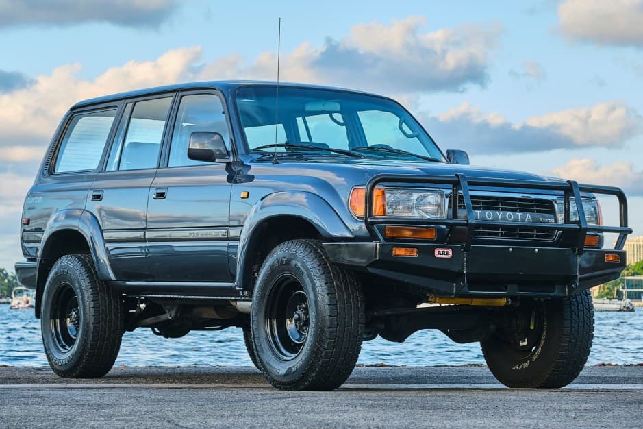 1991 Toyota Land Cruiser 80-Series sold for $44,123