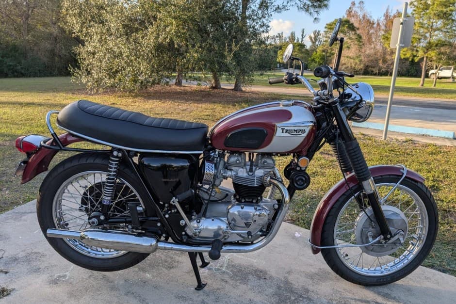 1970 Triumph Bonneville T120 sold for $8,750