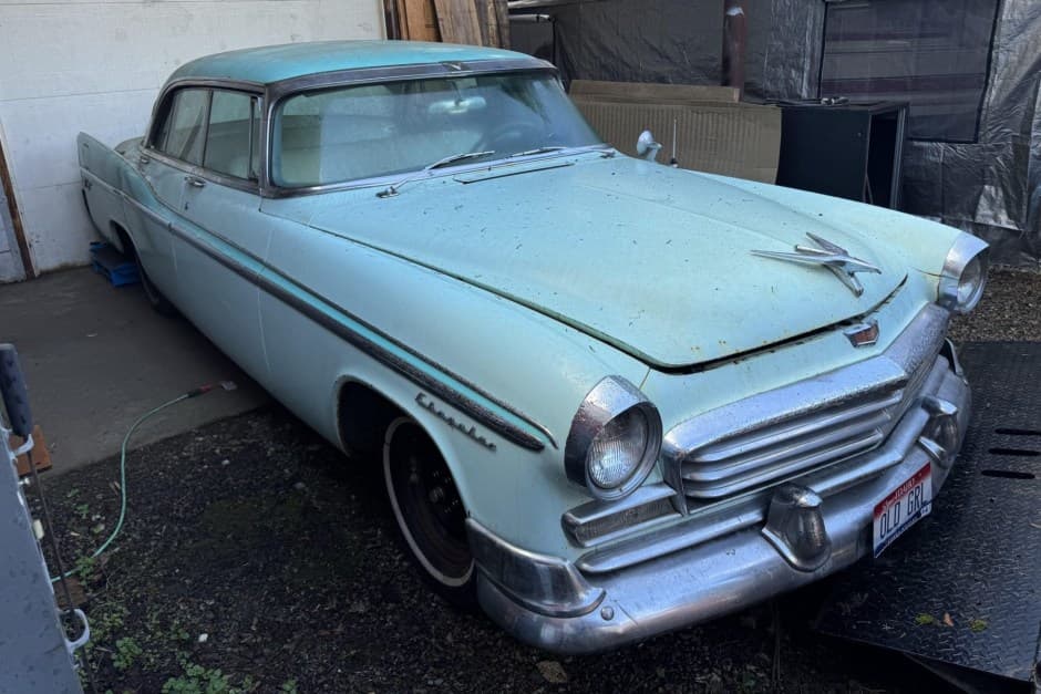 1956 Chrysler Windsor sold for $2,750