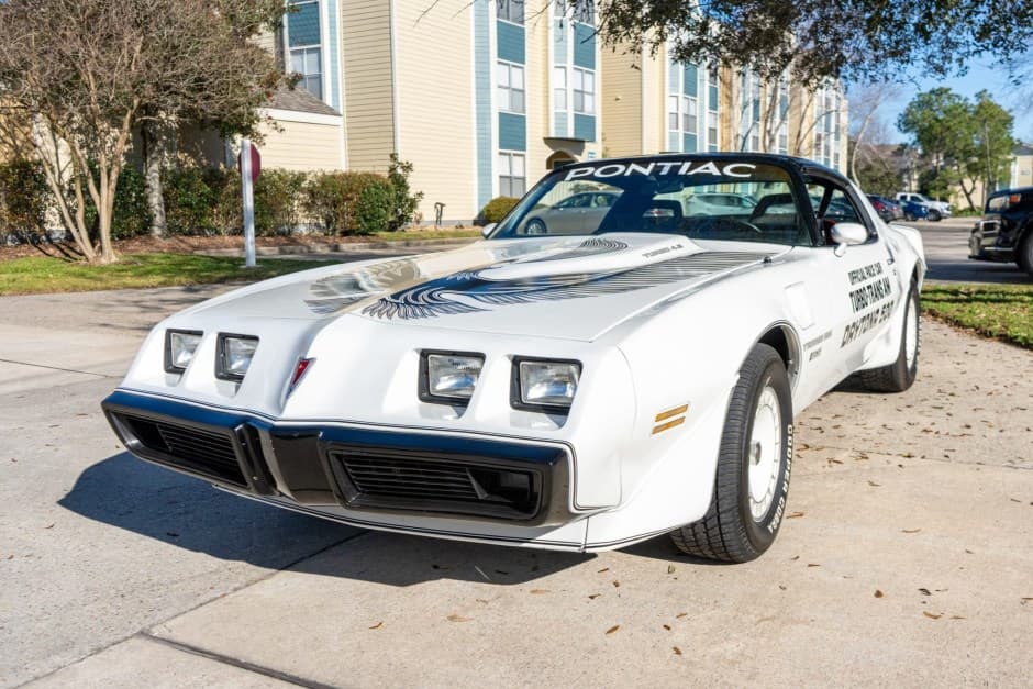 1981 Pontiac Firebird (1970-1981) sold for $23,000