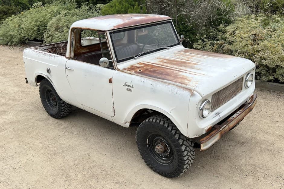 1966 International Harvester Scout sold for $18,750