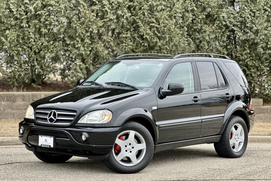 2001 Mercedes-Benz M-Class & GLE-Class sold for $11,055