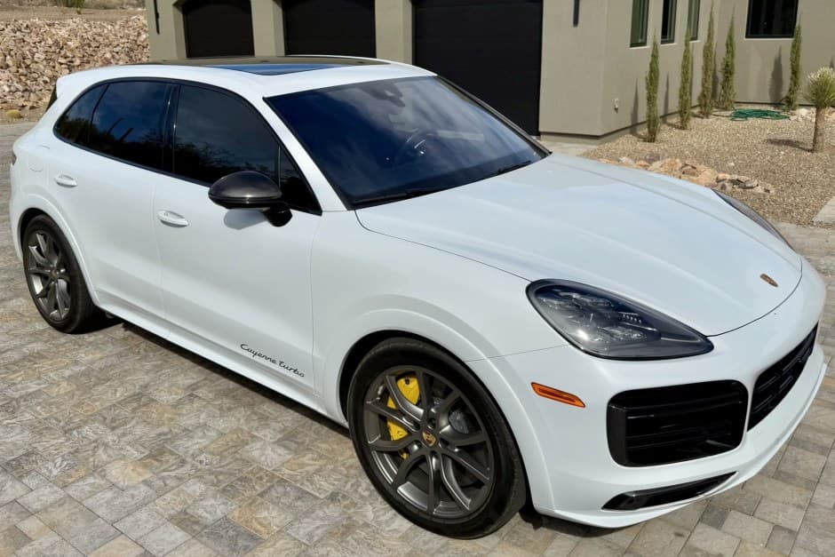 2023 Porsche 9Y0/9Y3 Cayenne (2019-) sold for $92,000