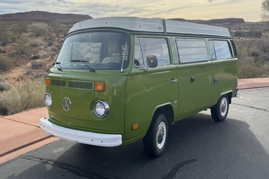 1978 Volkswagen Bay-Window Camper sold for $13,750