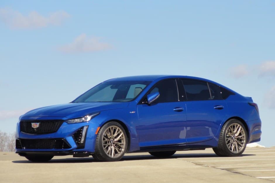 2022 Cadillac CT5 & CT5-V sold for $82,843