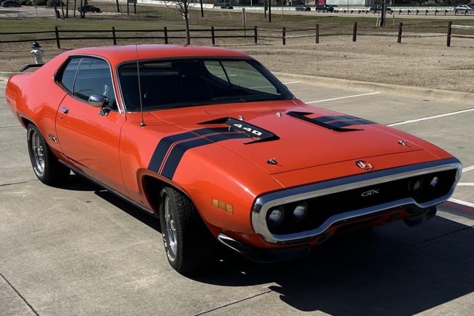 1971 Plymouth GTX sold for $35,000