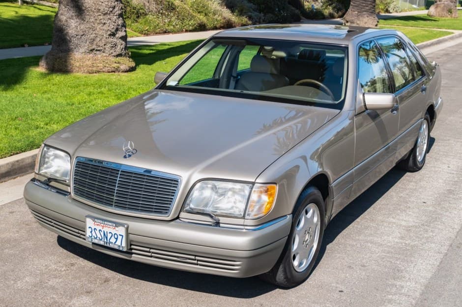 1996 Mercedes-Benz W140 S-Class sold for $17,758