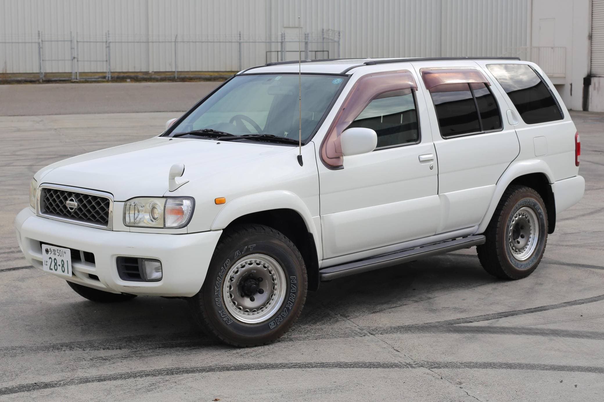 1999 Nissan Terrano sold for $5,200