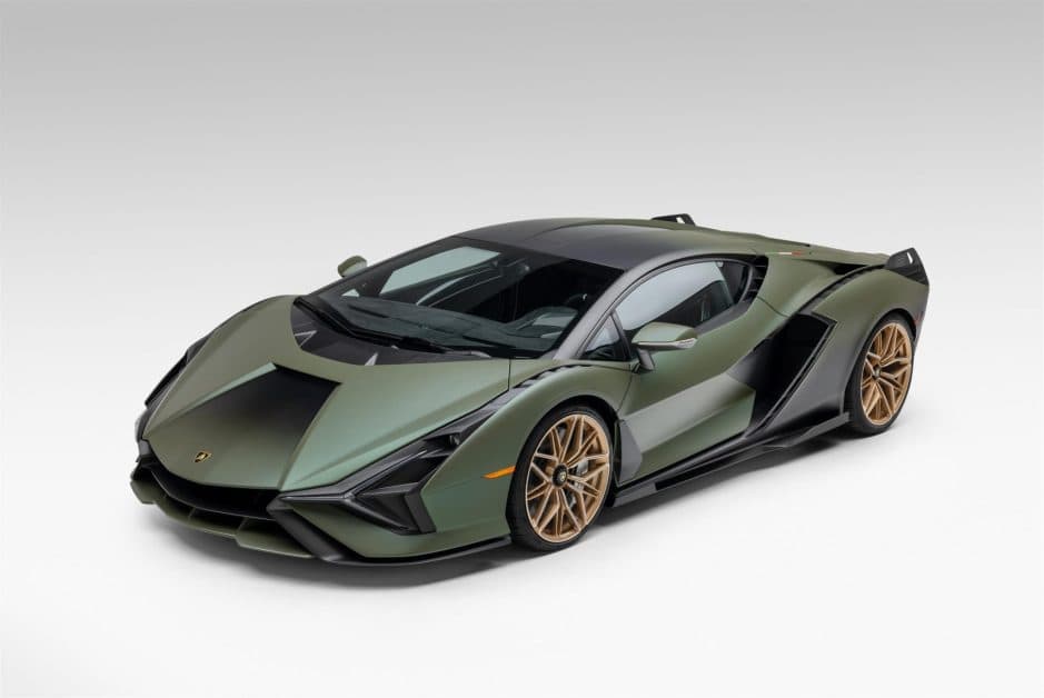 2021 Lamborghini Aventador sold for $2,350,000