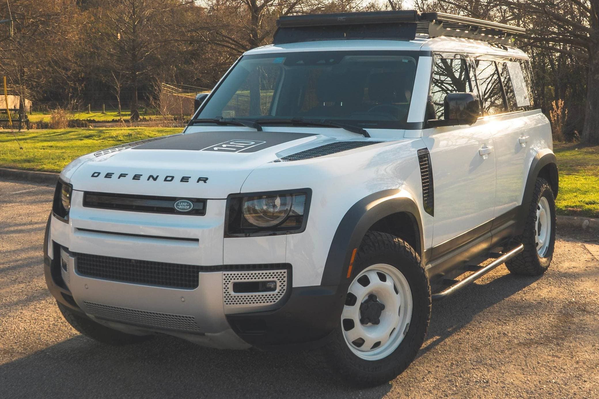 2022 Land Rover Defender sold for $34,000