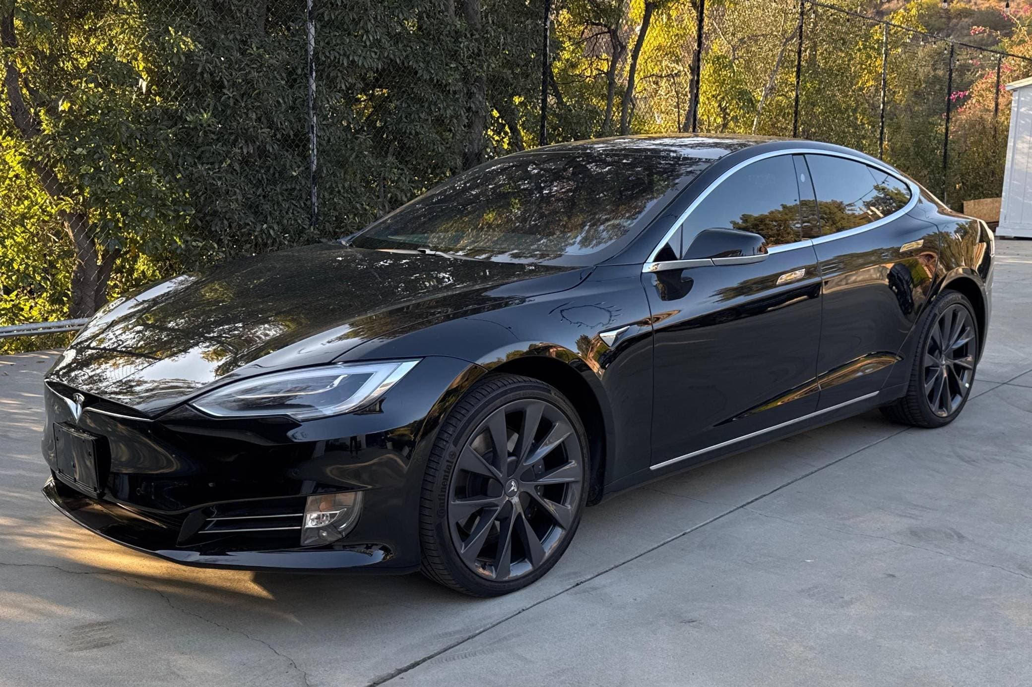 2019 Tesla Model S sold for $33,500