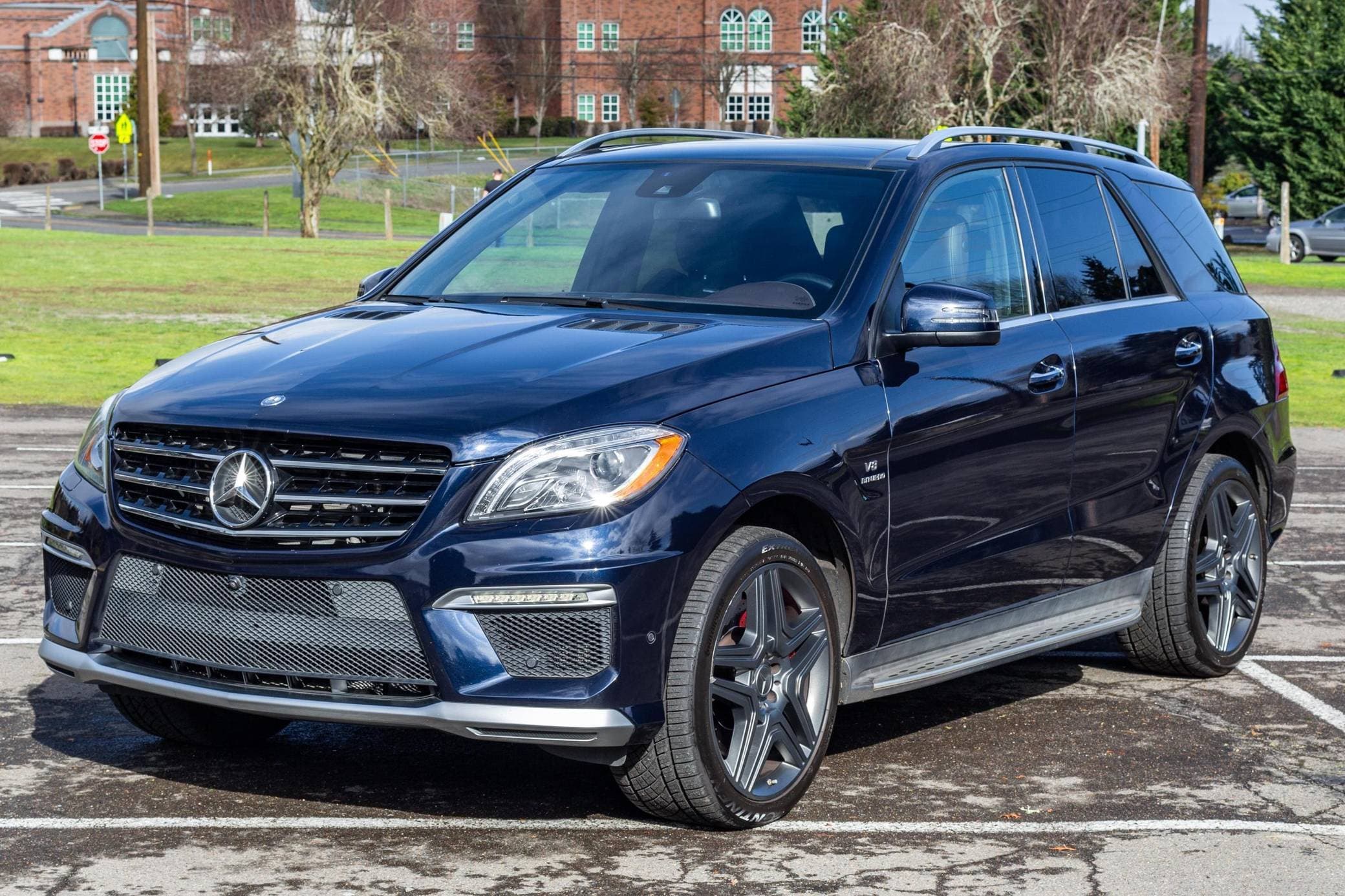 2014 Mercedes-Benz ML-Class sold for $28,000