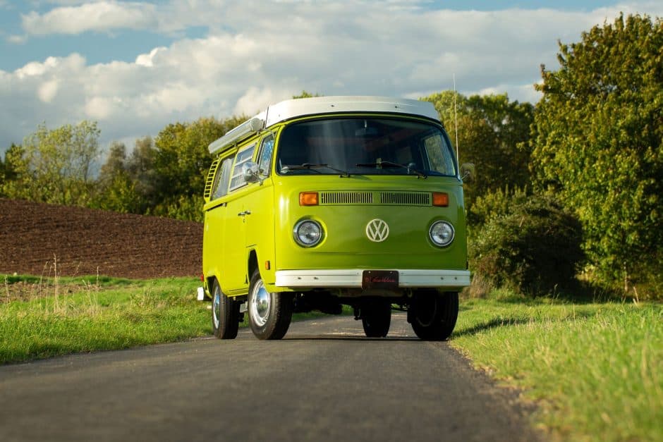 1977 Volkswagen Bay-Window Camper sold for $0