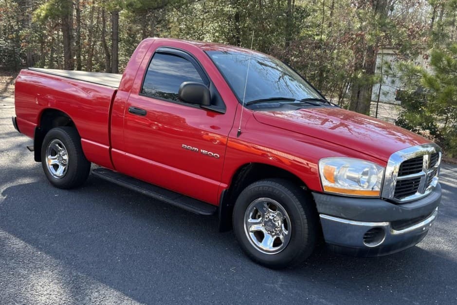 2006 Dodge Ram (2002-2010) sold for $10,653