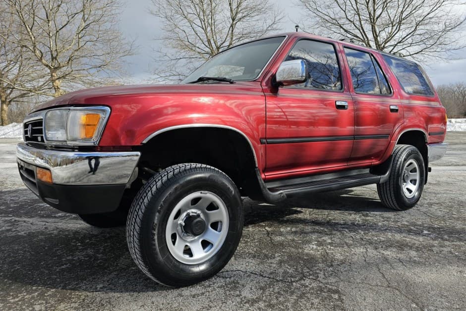 1995 Toyota 4Runner (N120) sold for $12,250