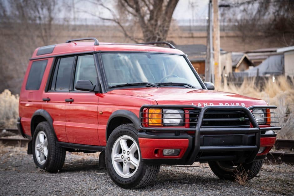 2000 Land Rover Discovery sold for $17,750