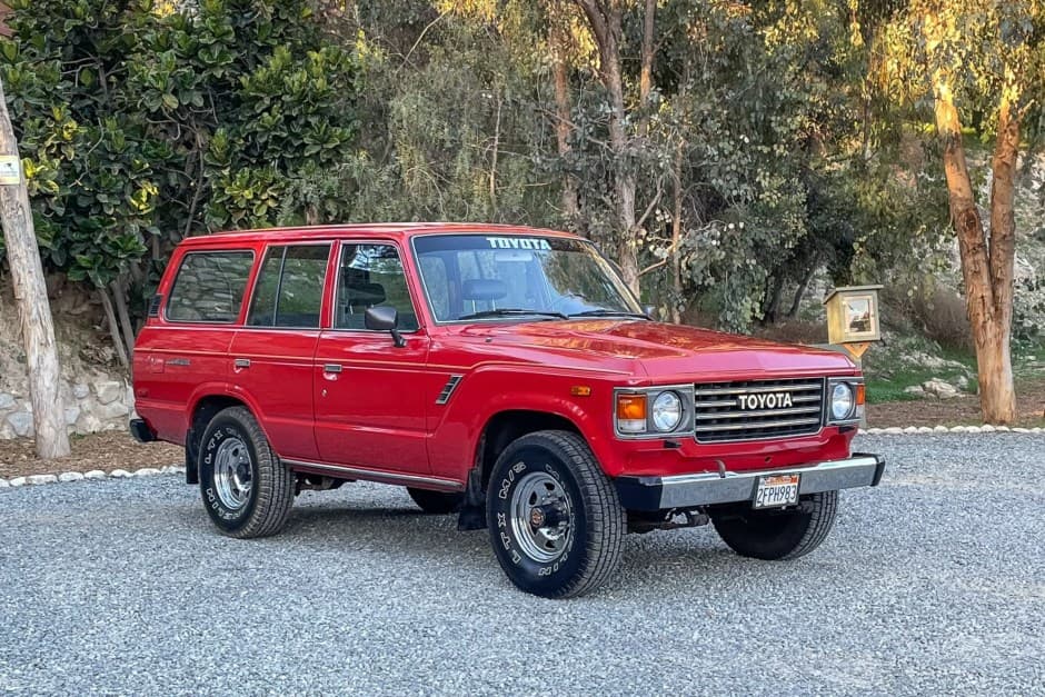 1985 Toyota Land Cruiser 60-Series sold for $34,750