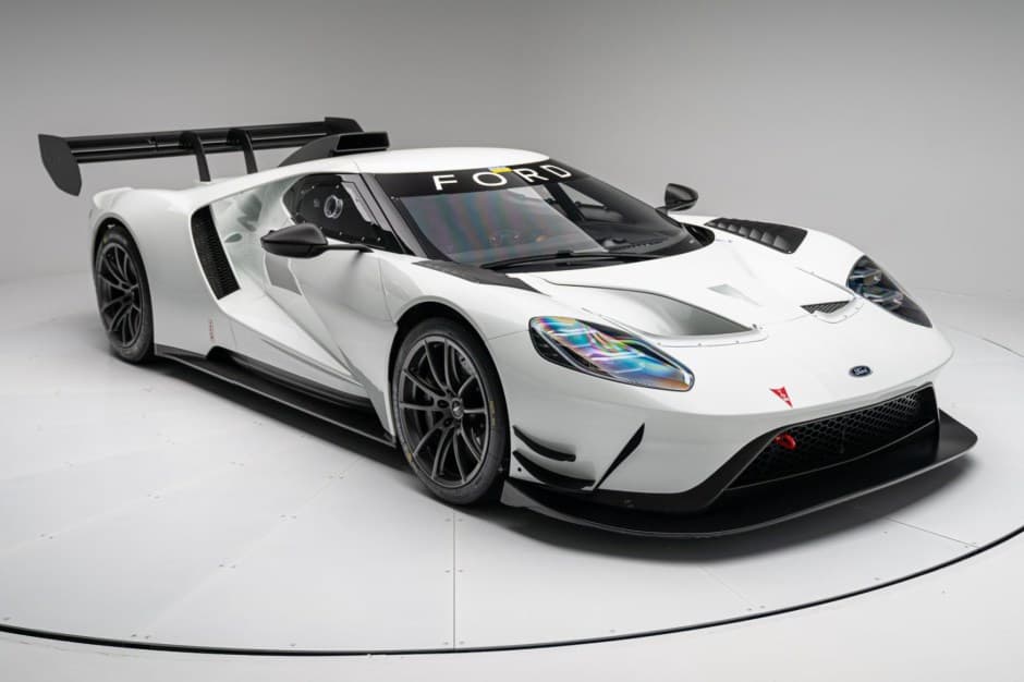 2020 Ford GT 2nd Generation sold for $750,000
