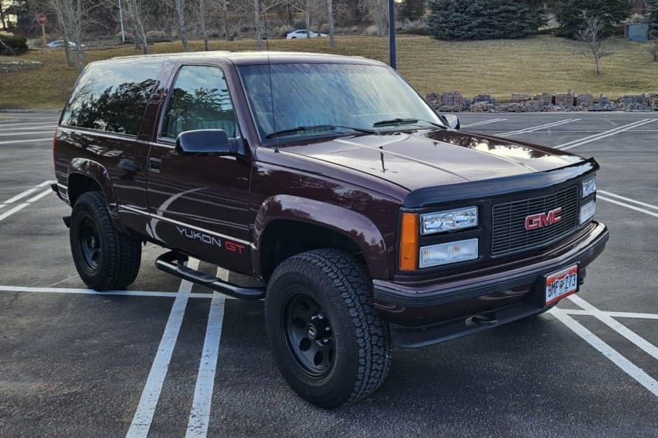 1993 GMC Yukon GMT400 sold for $17,945