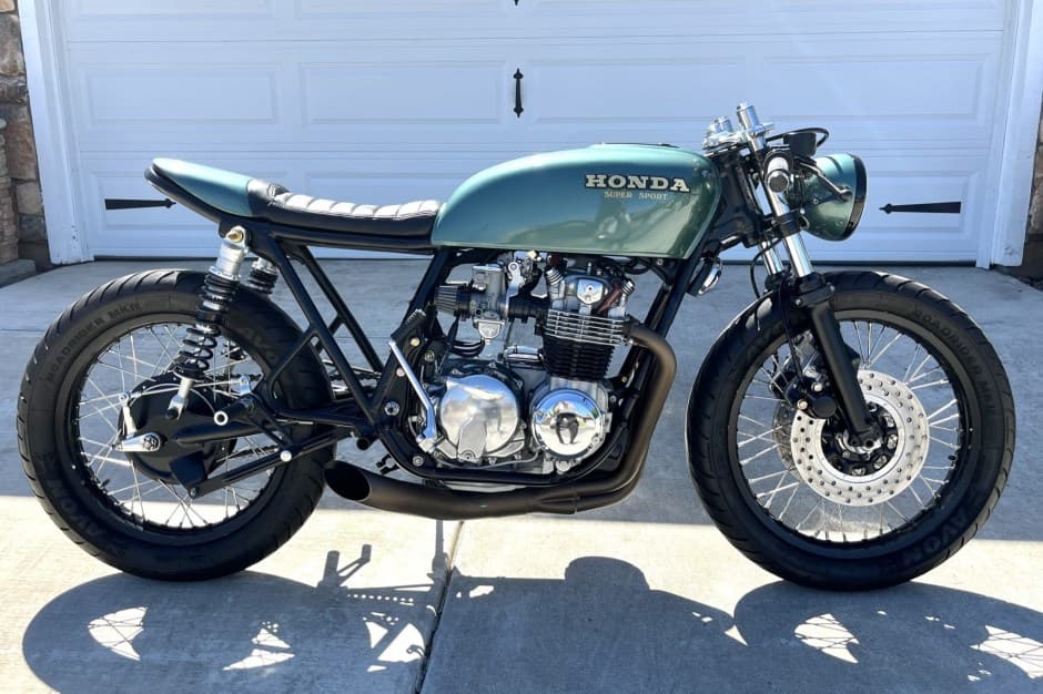 1975 Honda CB500 Four & CB550 sold for $9,600