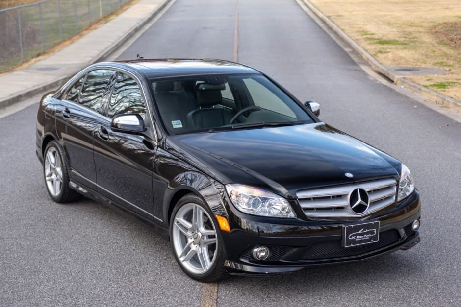 2008 Mercedes-Benz W204 C-Class sold for $16,500