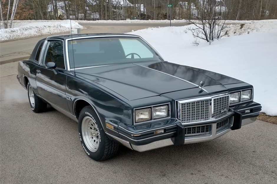 1987 Pontiac Grand Prix sold for $5,087
