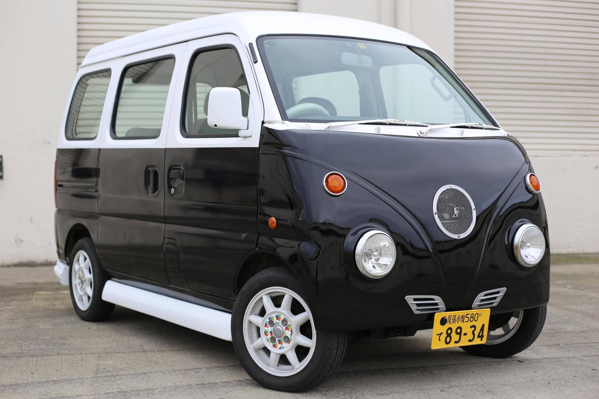 1999 Suzuki Every sold for $4,500