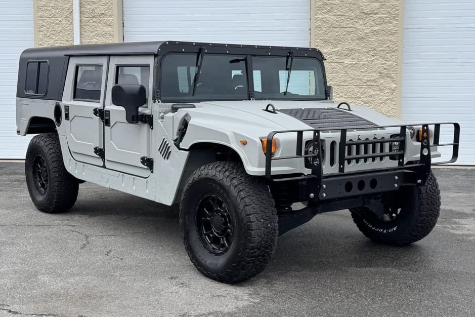 0 Hummer HMMWV/Humvee sold for $42,250