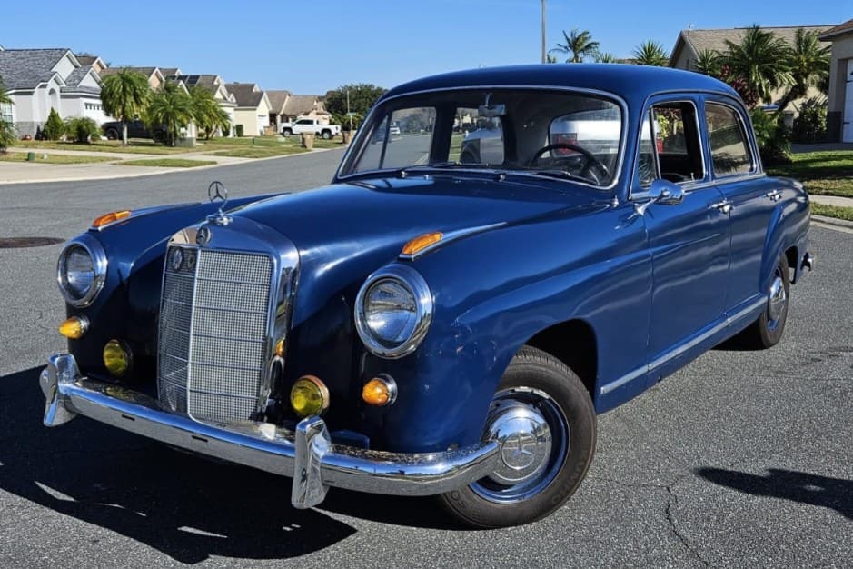 1958 Mercedes-Benz Ponton sold for $5,200