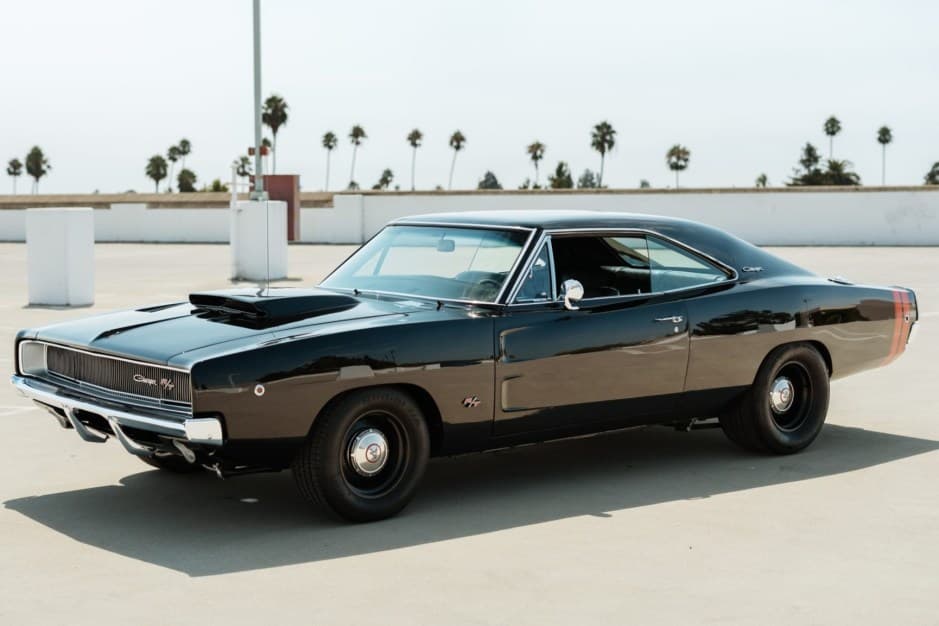 1968 Dodge Charger sold for $182,888