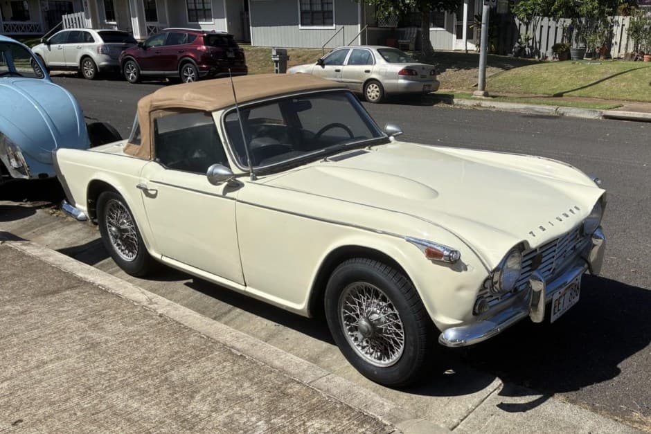 1966 Triumph TR4 sold for $2,000