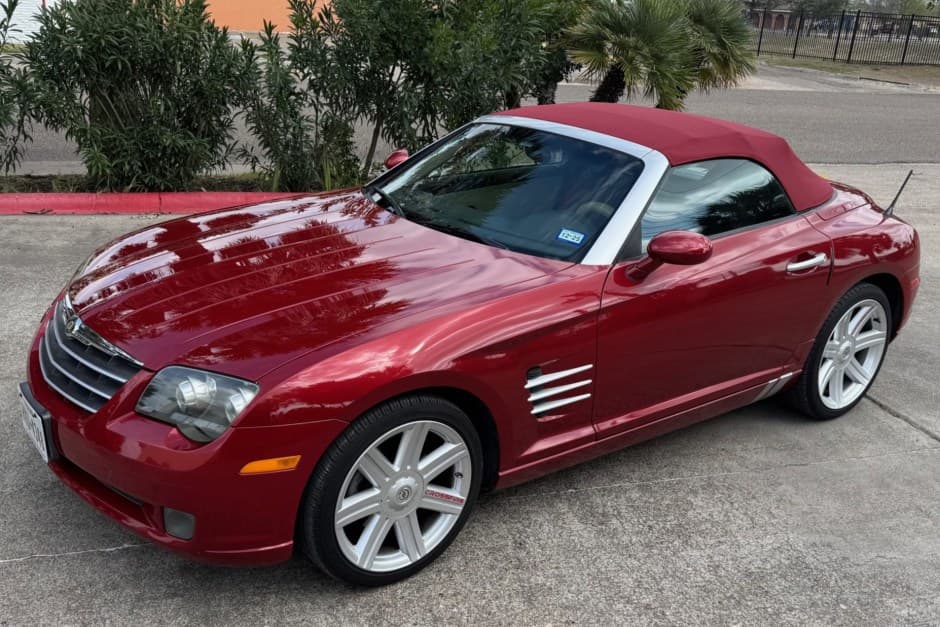 2006 Chrysler Crossfire sold for $11,250