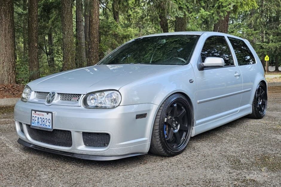 2004 Volkswagen R32 sold for $14,500